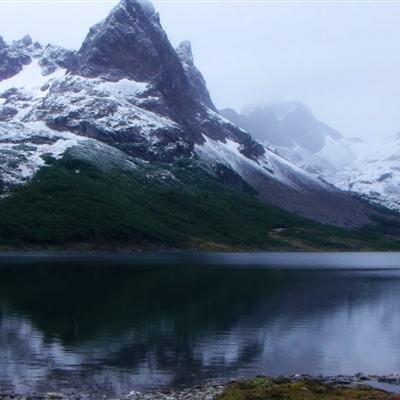 央行行长潘功胜:综合运用多种货币政策工具 保持流动性充裕